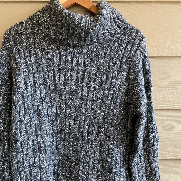 PREOWNED WOMEN'S MERONA HEATHER GRAY COWL NECK SWEATER MEDIUM - Picture 1 of 7